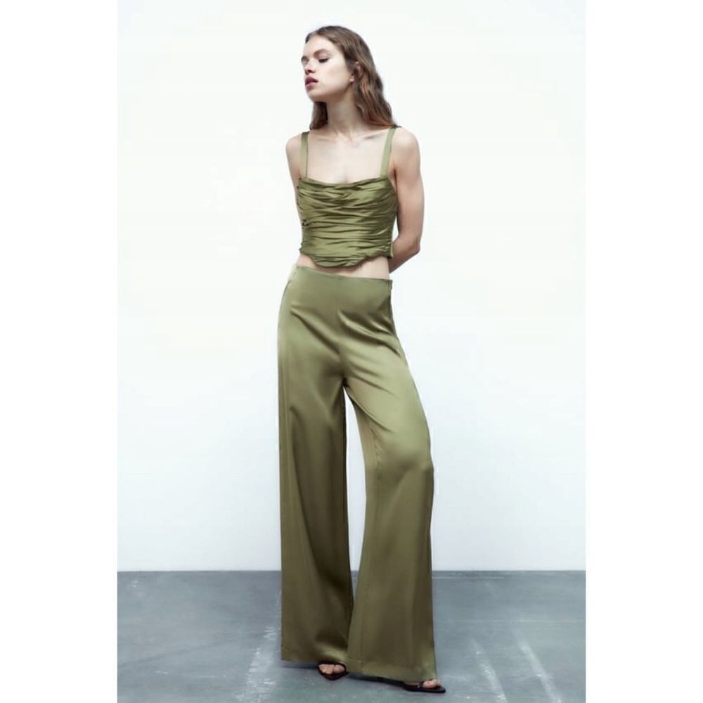 NWT Zara Blogger’s Favorite Green Satin Effect Ruched Draped Corset Top, Size XS - Picture 5 of 16